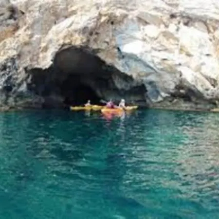 アパート Holidays